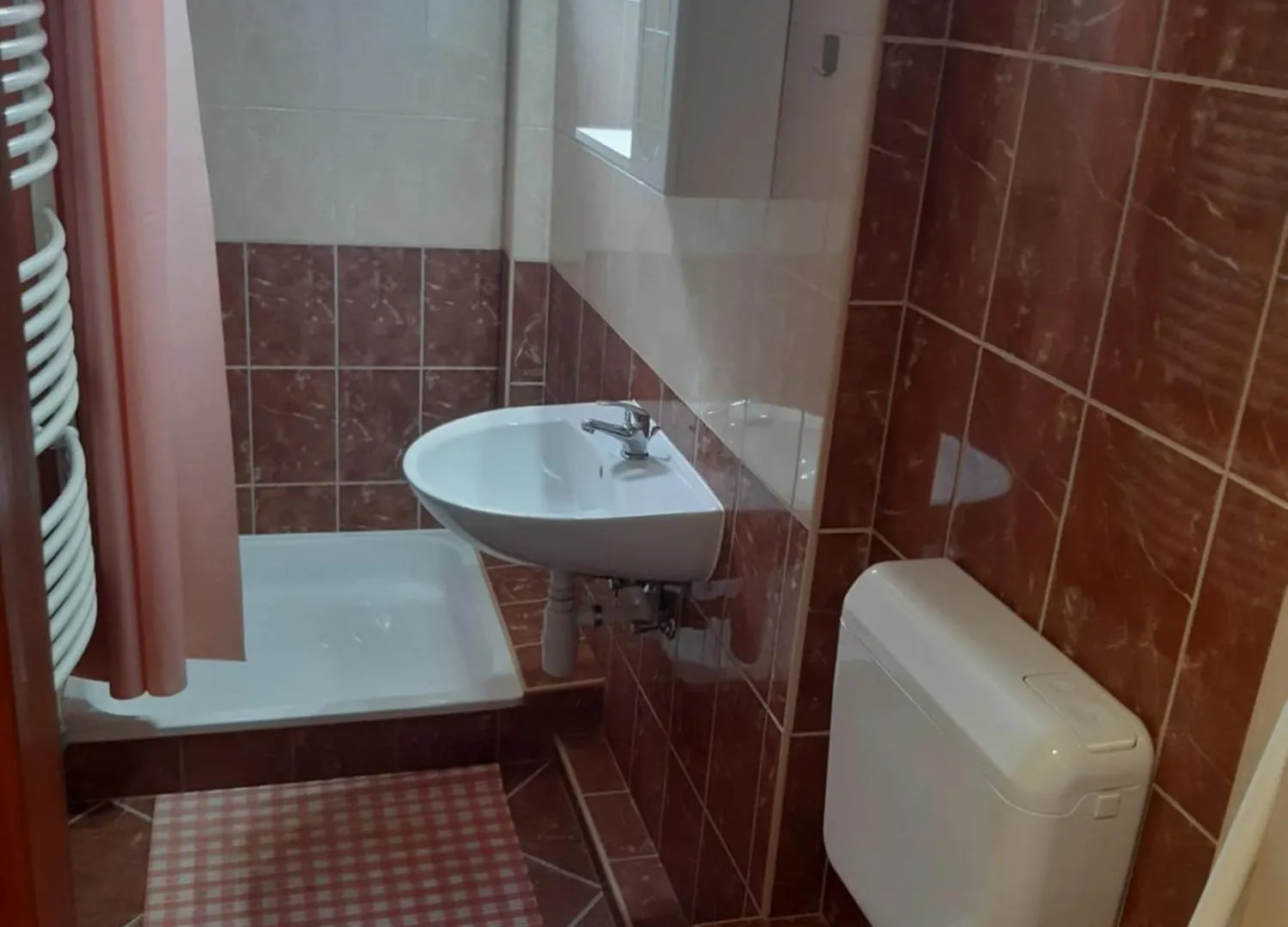 Sasfeszek Apartment Hajduszoboszlo 0*,